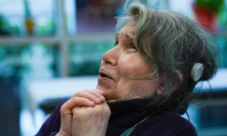 10 yıl sonra gelen duyma sevinci