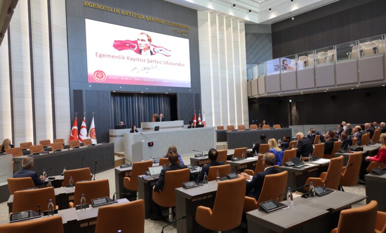Meclis Genel Kurulu tamamlandı… Atatürk Öğretmen Akademisi Kuruluş (Değişiklik) Yasa Tasarısı kabul edildi